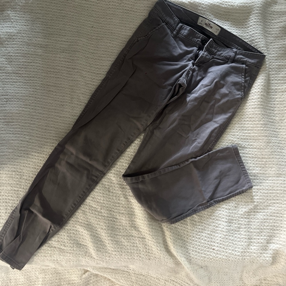 Hollister Women's Straight Leg Jeans - Gray